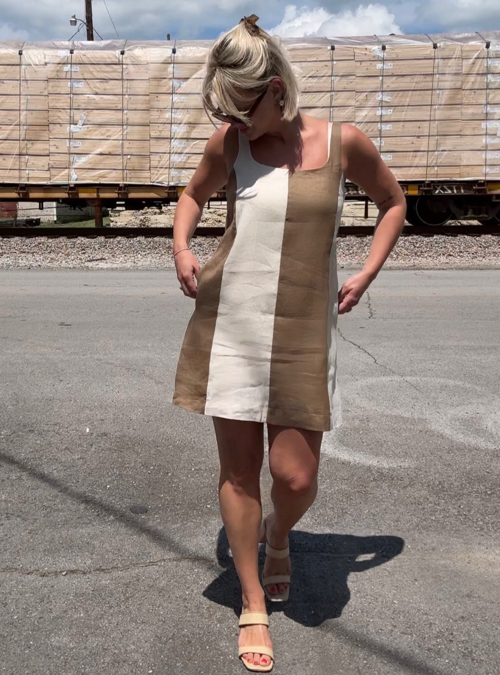 Sandbar Split Linen Dress