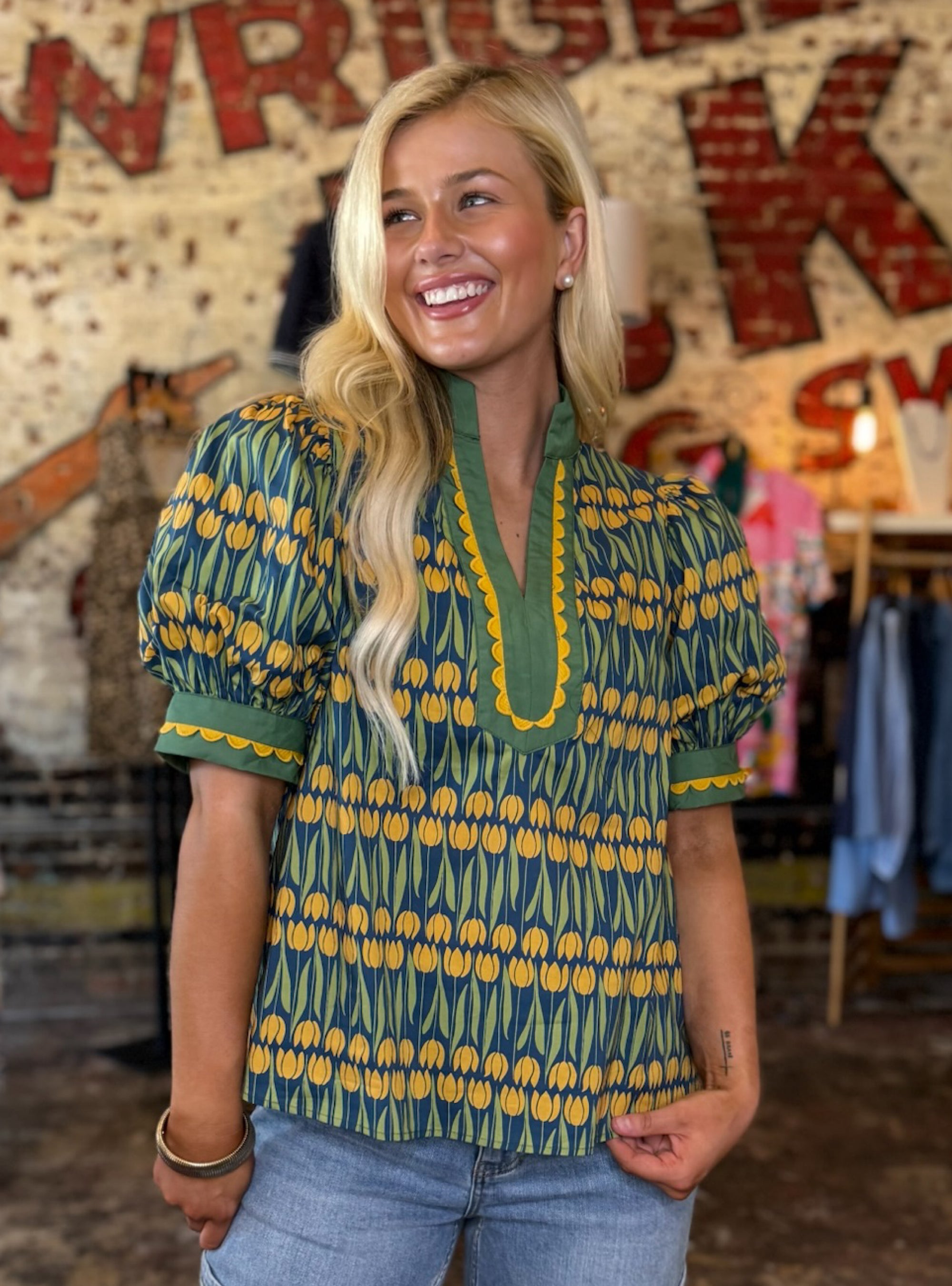 Tulip Me About It Top