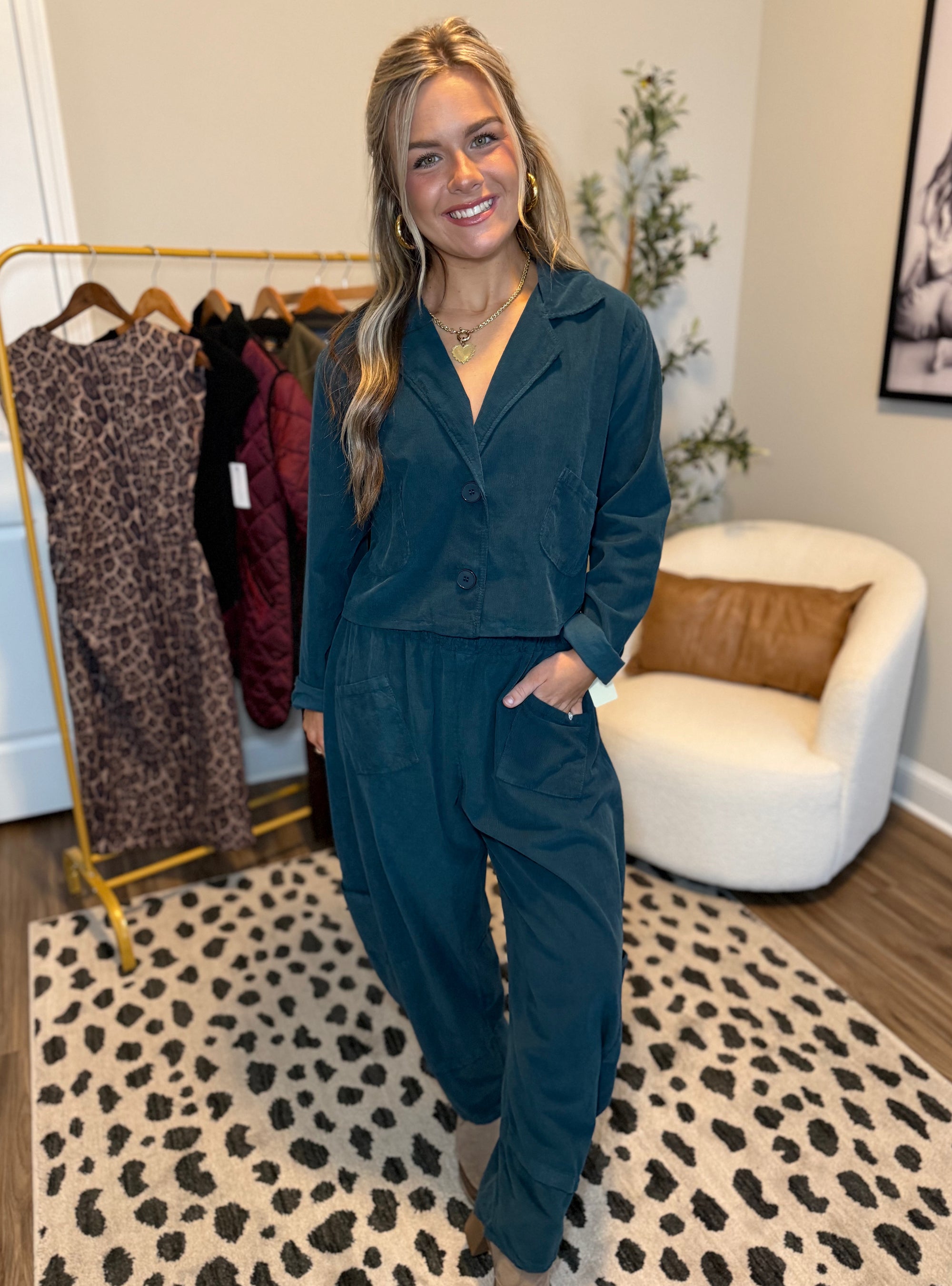 SAGA One Size Corduroy Crop Jacket