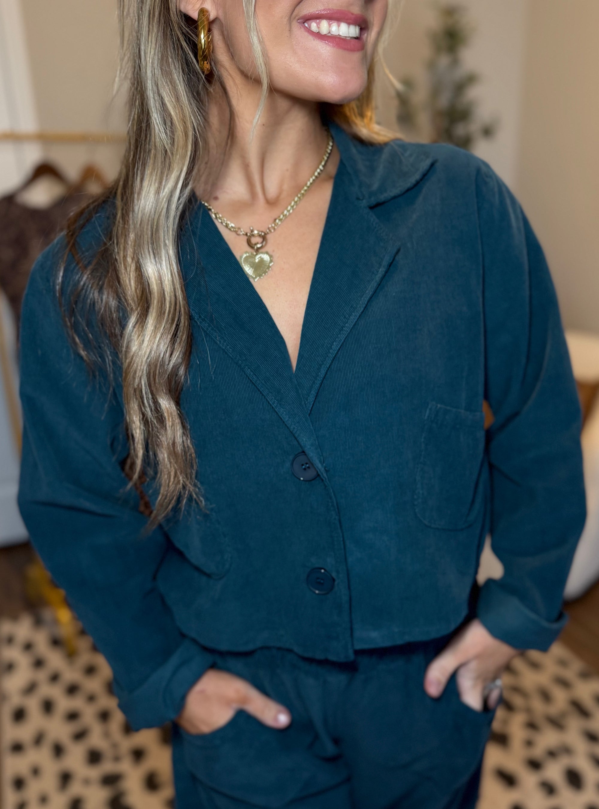 SAGA One Size Corduroy Crop Jacket