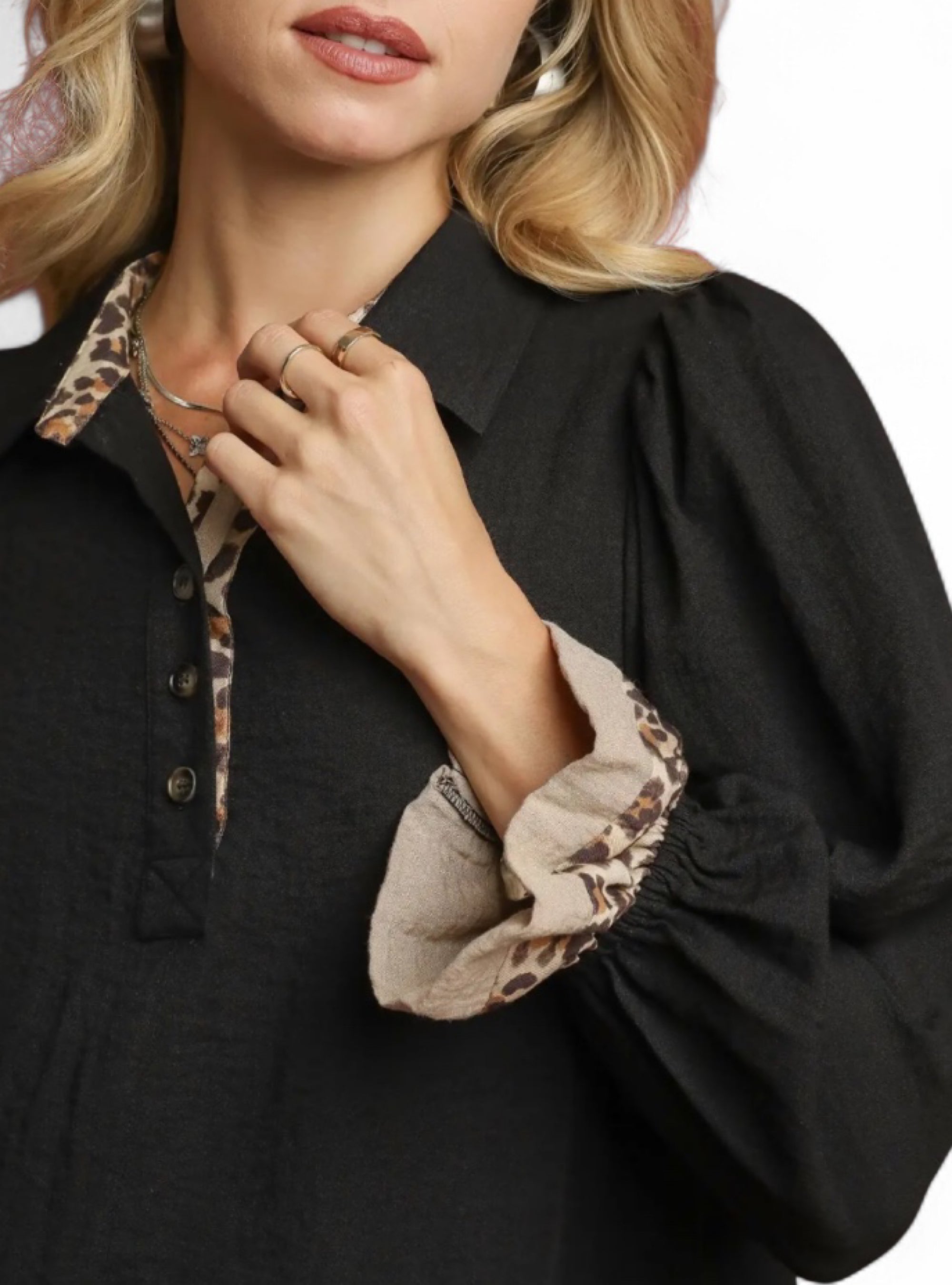 Serving Up Purr-suasion Top - Black