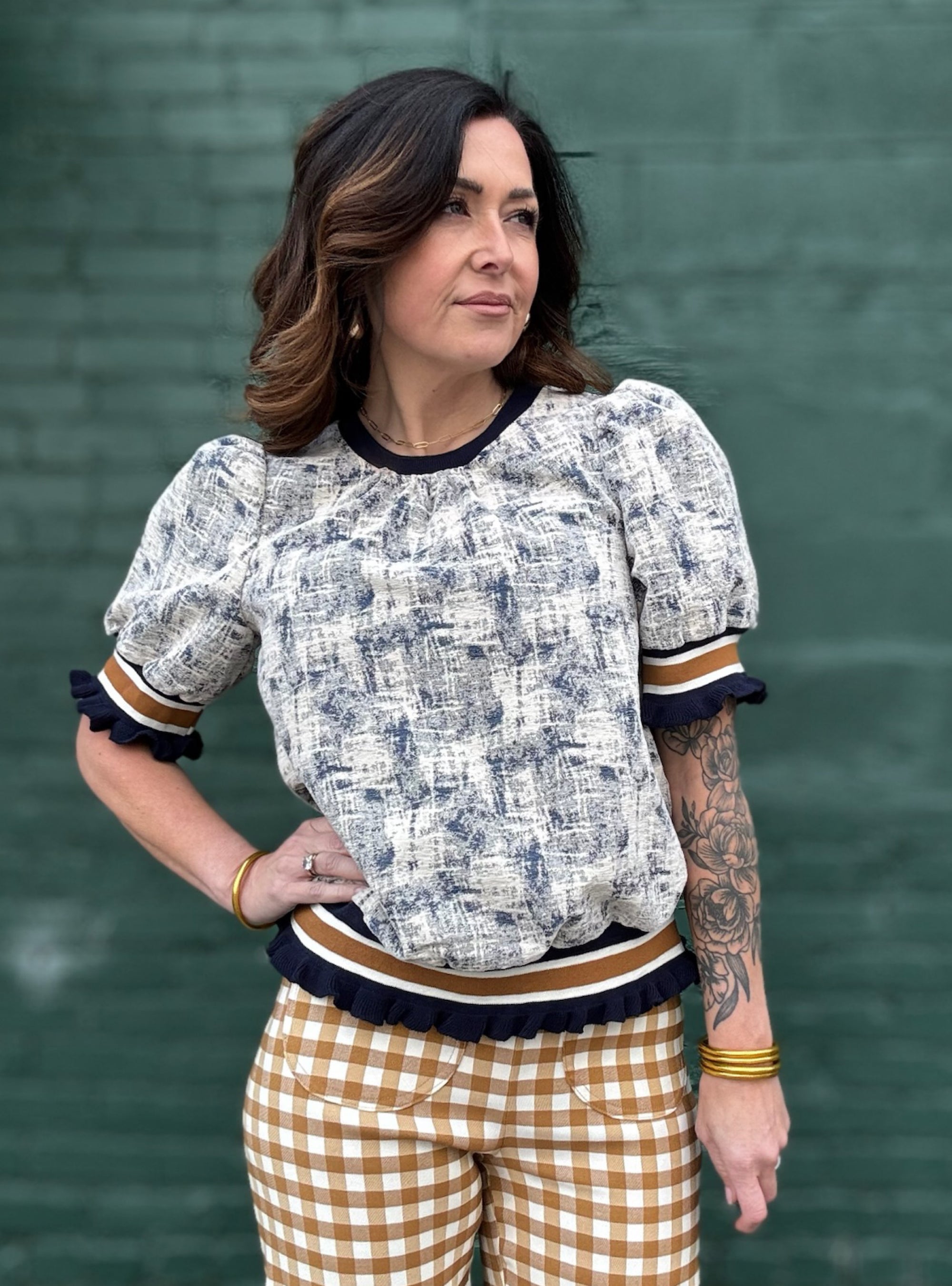 A Two-Tone Moment Worth Twirling For Top