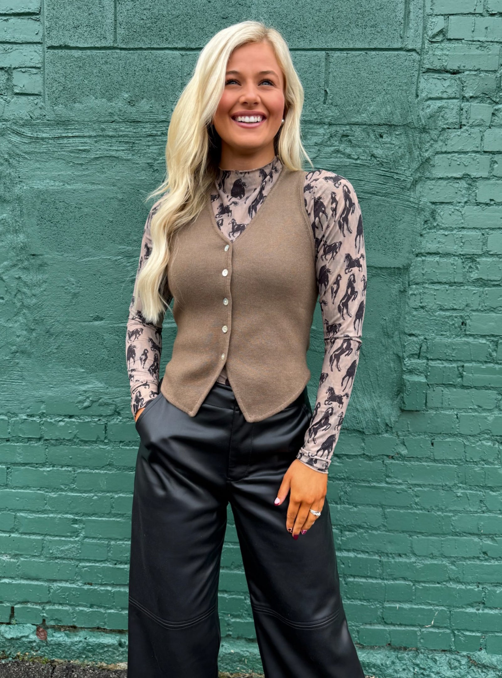 Timeless Knit, Modern Fit Top