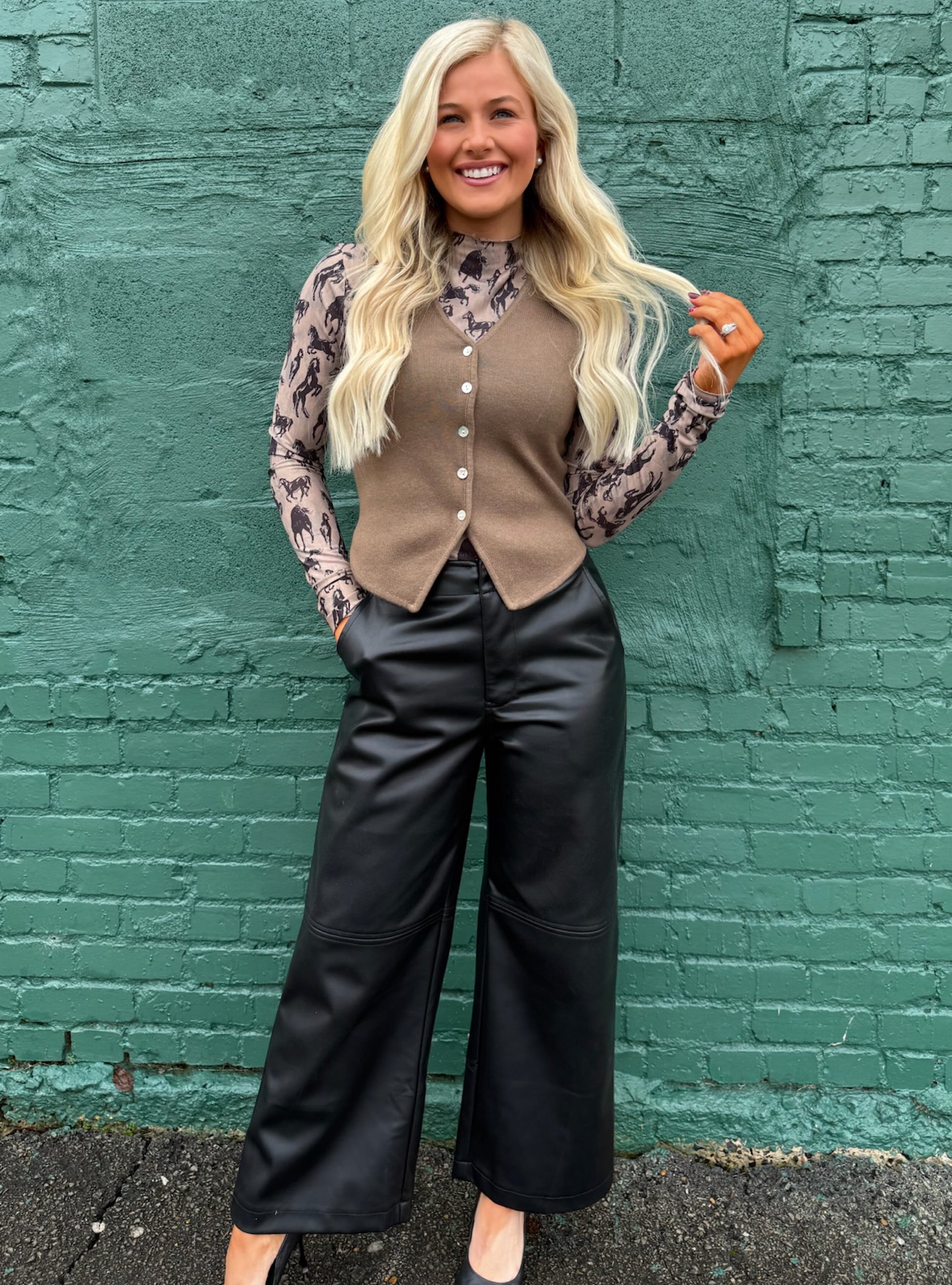 Timeless Knit, Modern Fit Top