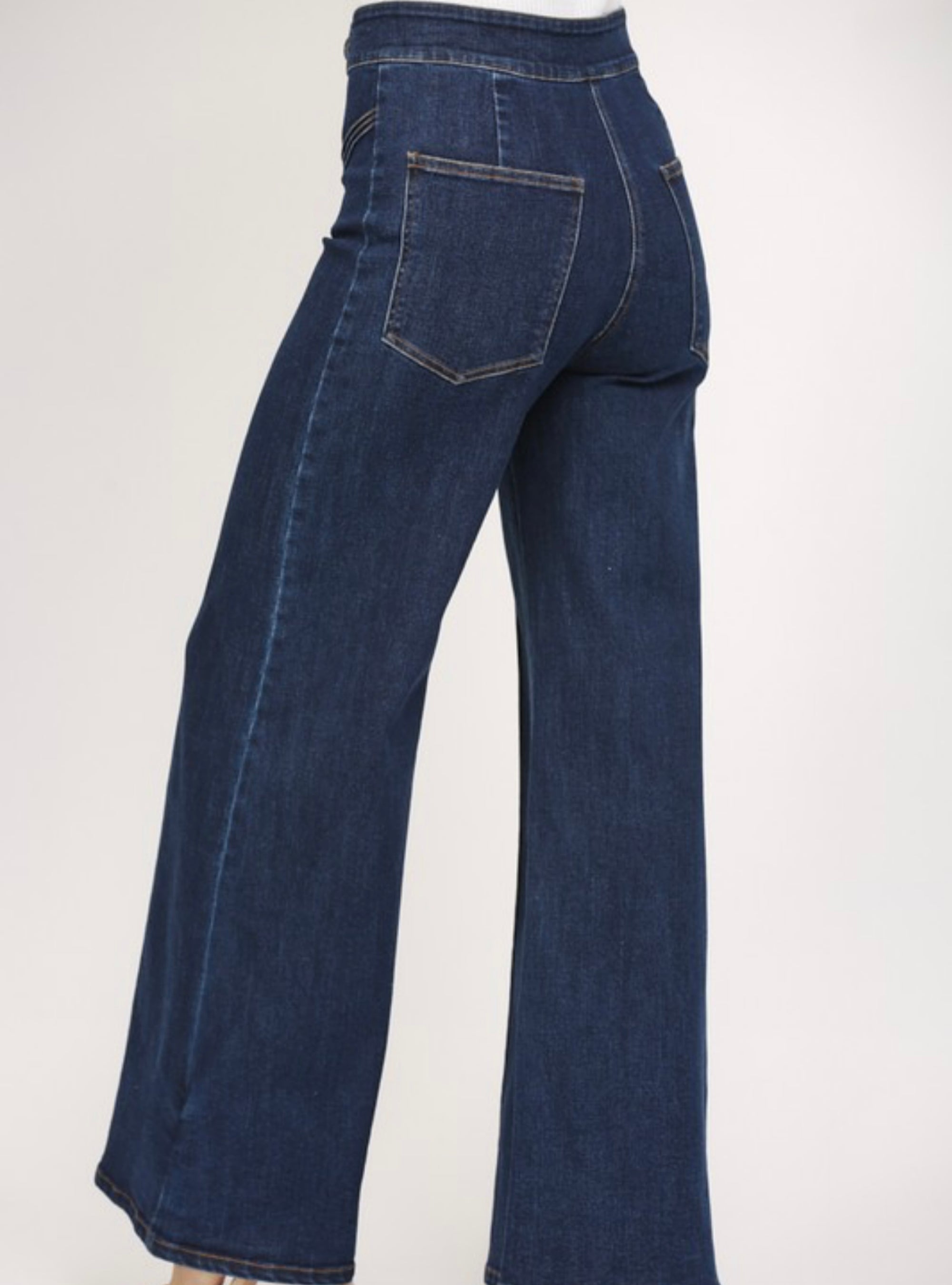 Clean Lines &amp; Cool Vibes Jeans