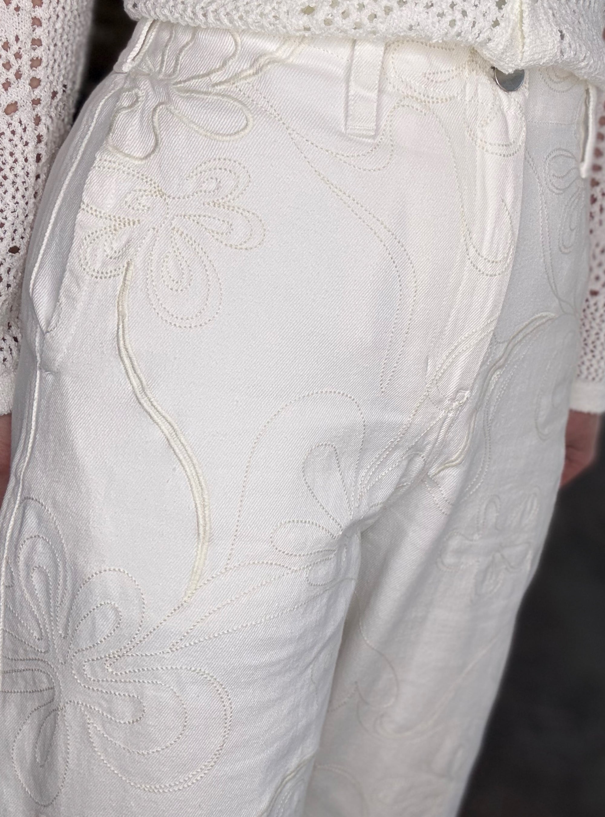 Sew Into These Details Barrel Jeans