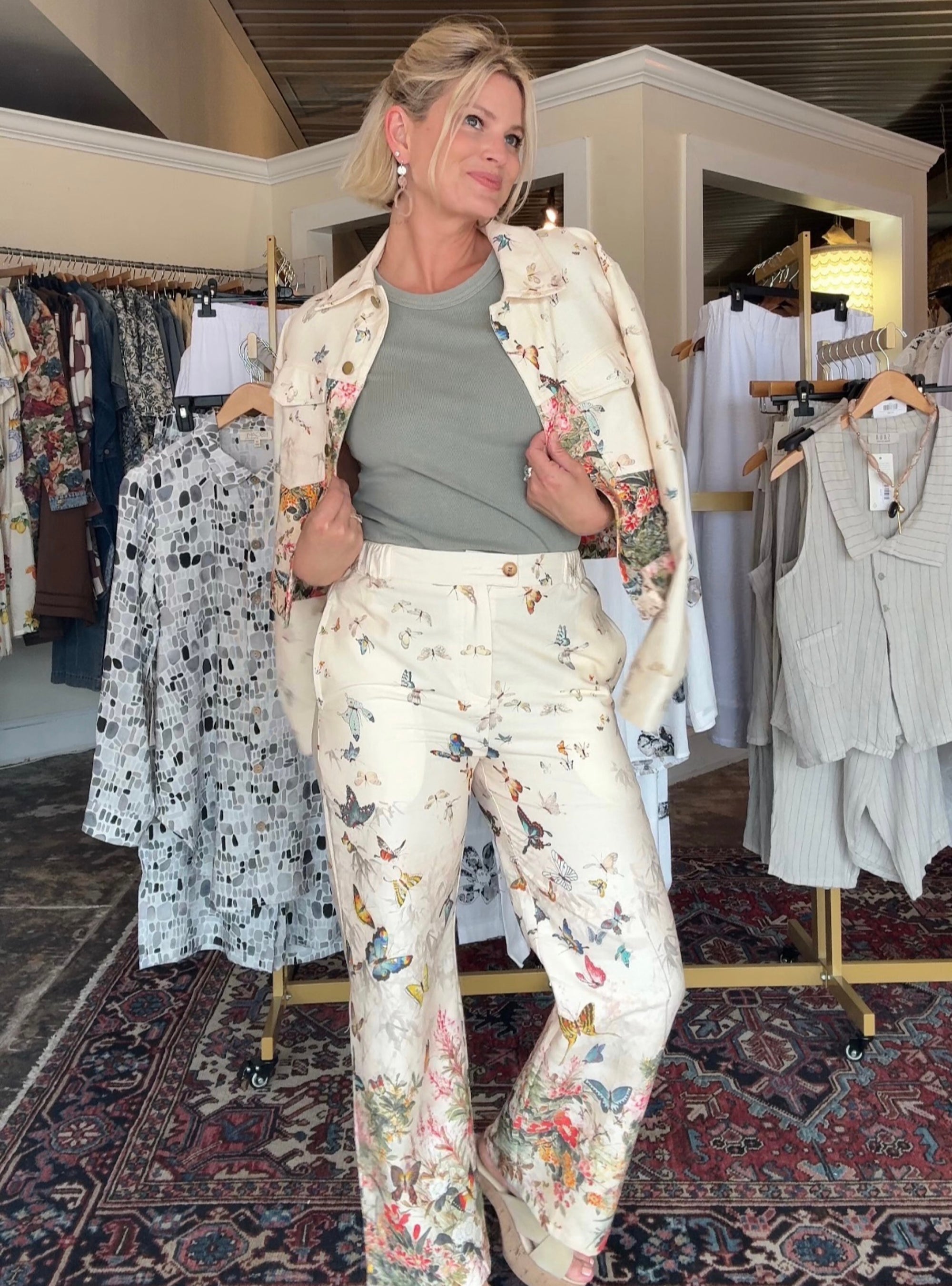 Just Winging It Printed Pants