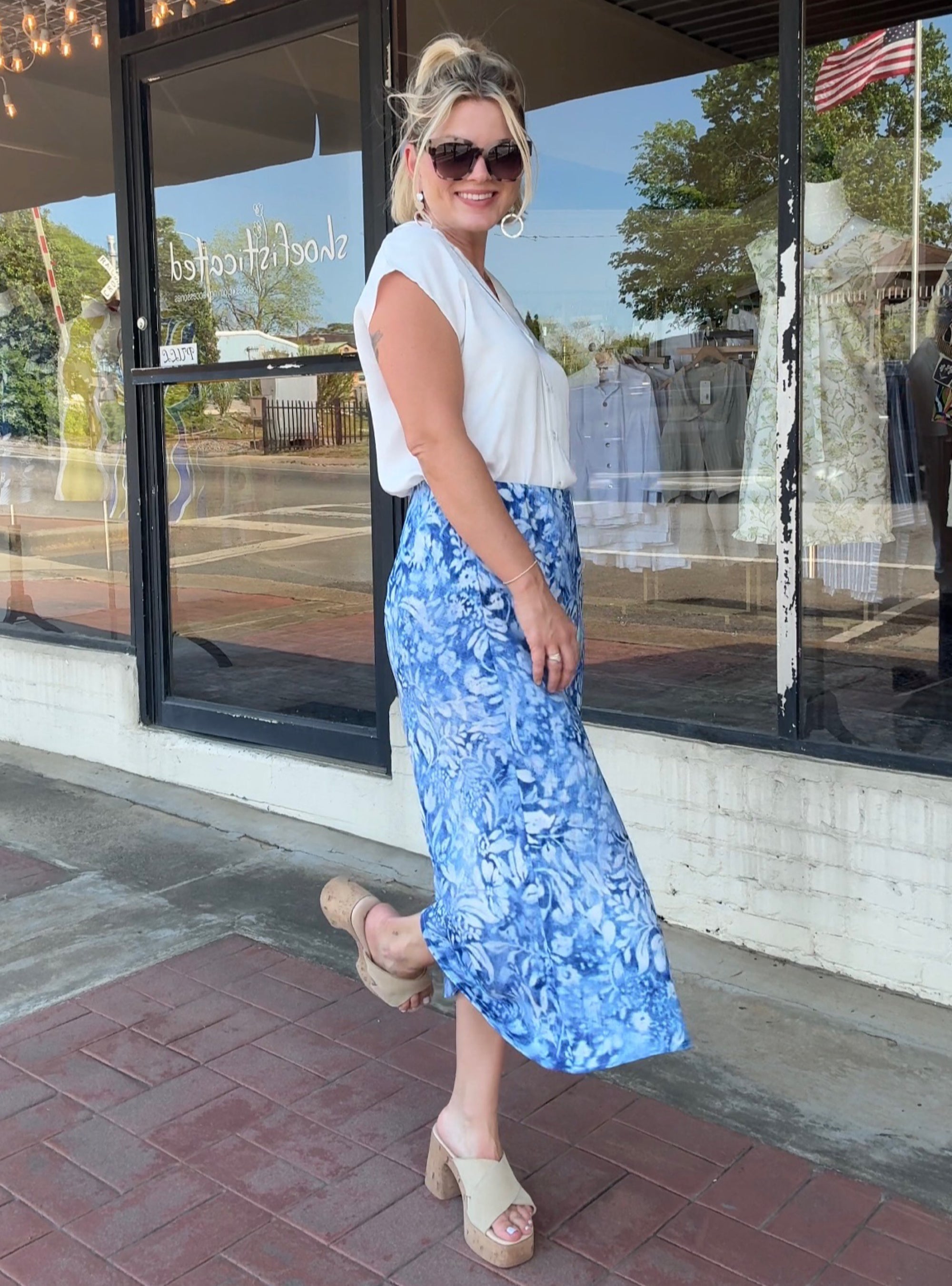 Renuar Coastal Chinoiserie Skirt
