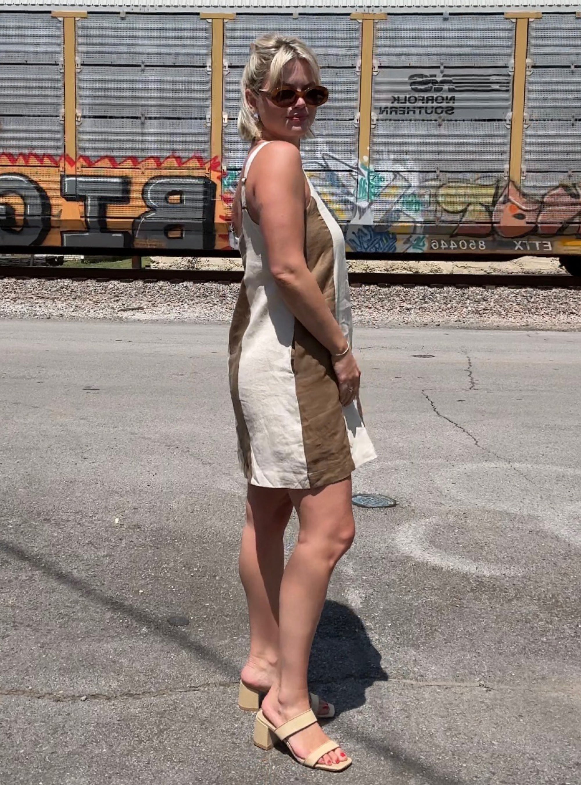 Sandbar Split Linen Dress