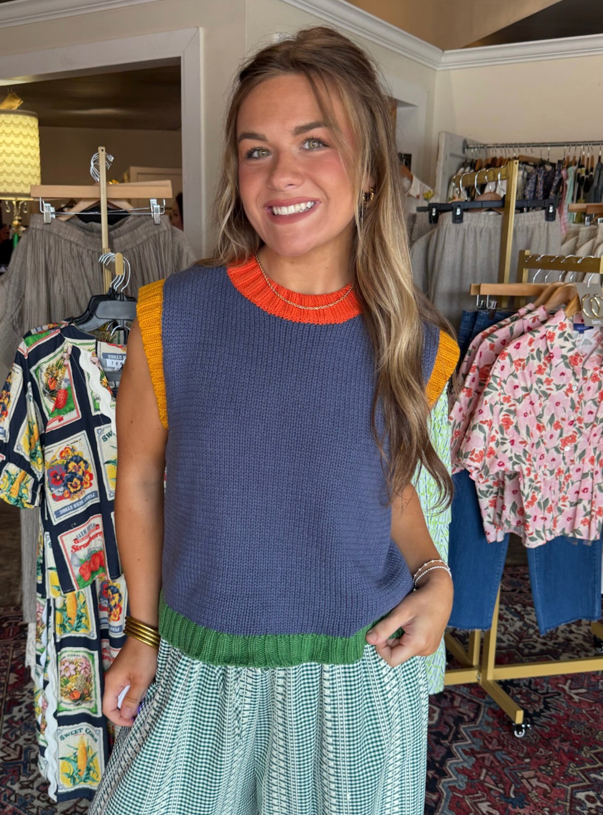 Color Contrast Sweater Vest