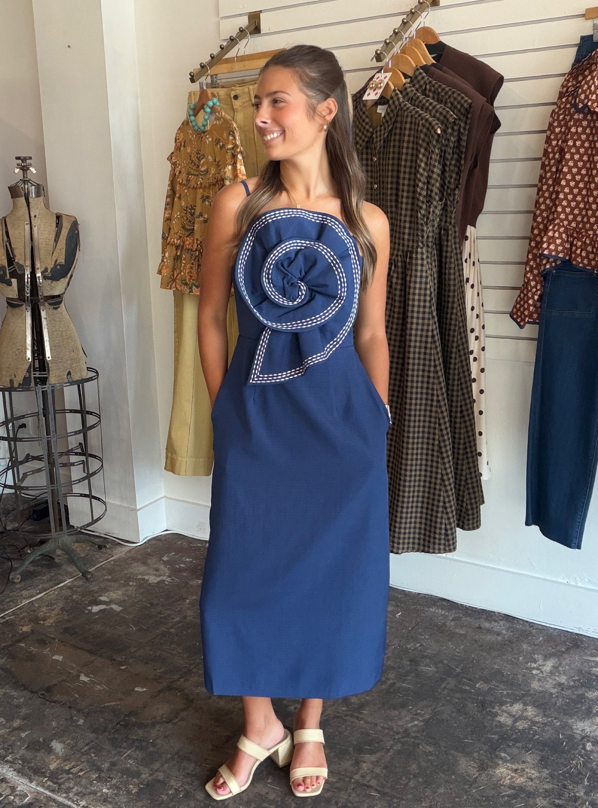 A Twist of Style Navy Midi Dress