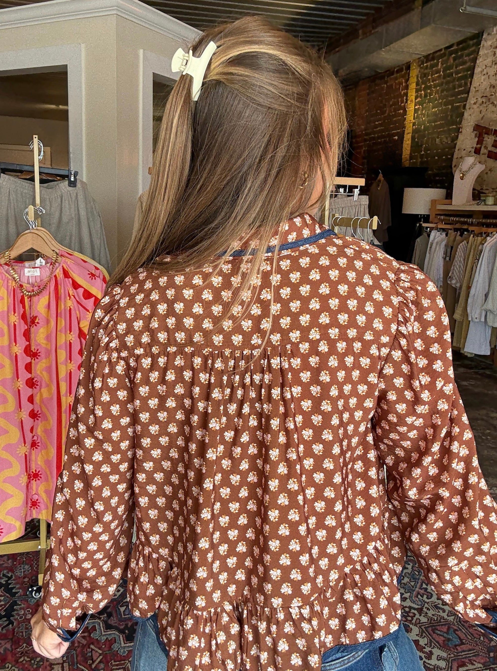 No Wilt, All Wow Floral Button Down Top