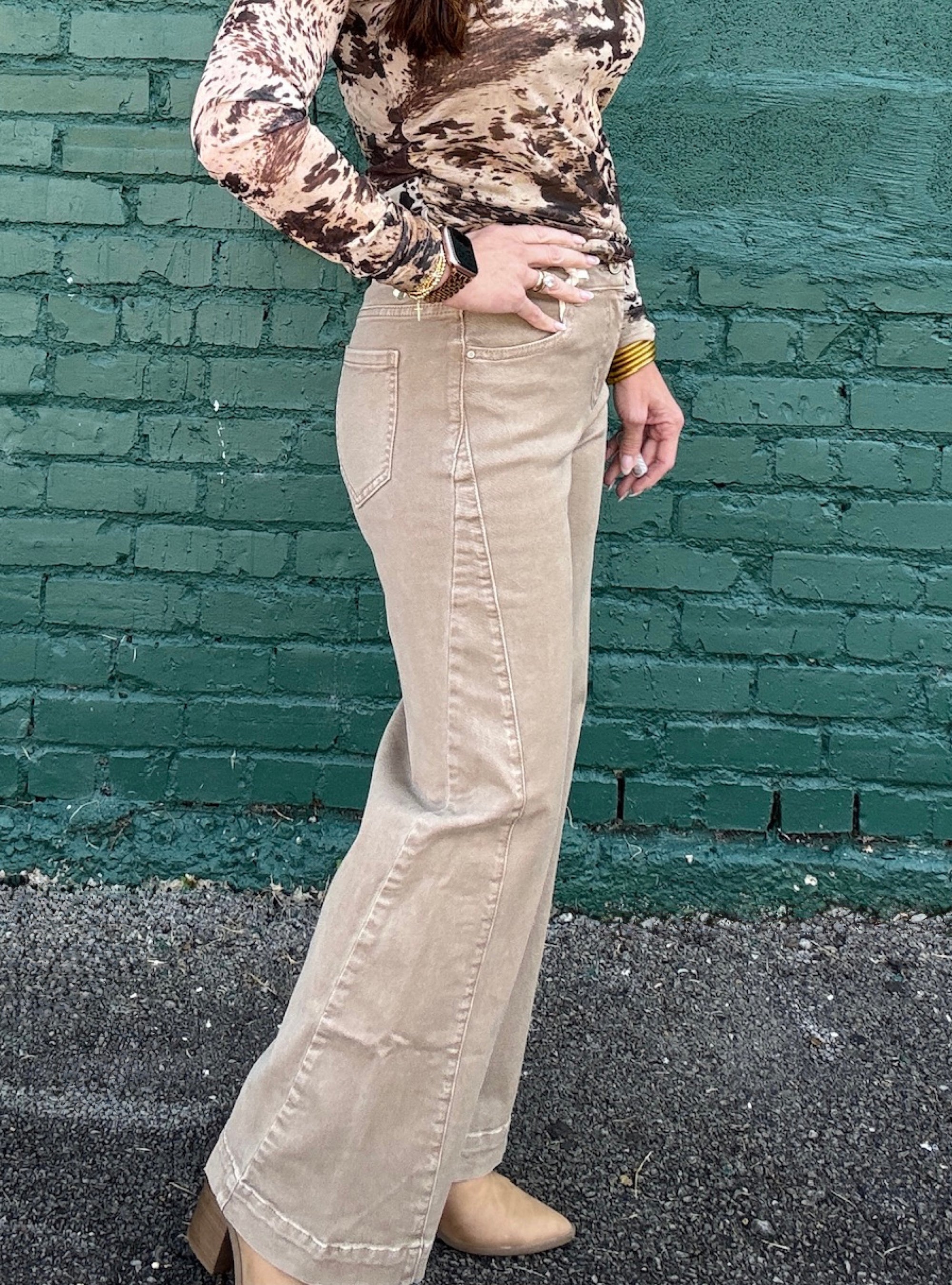 Charlie B Latte Wide Leg Twill Pant