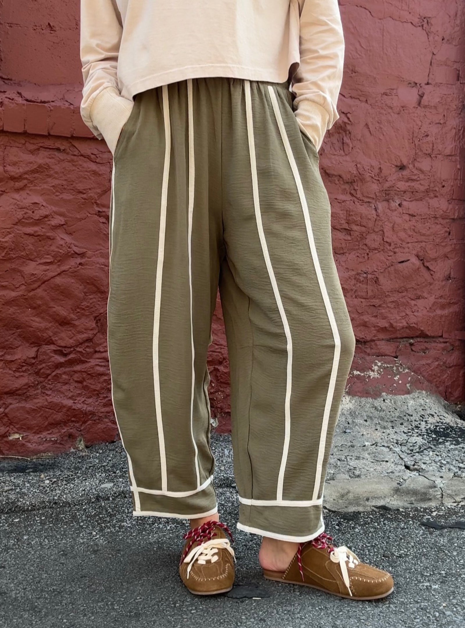 Sage It Ain’t So Contrast Stripe Pant