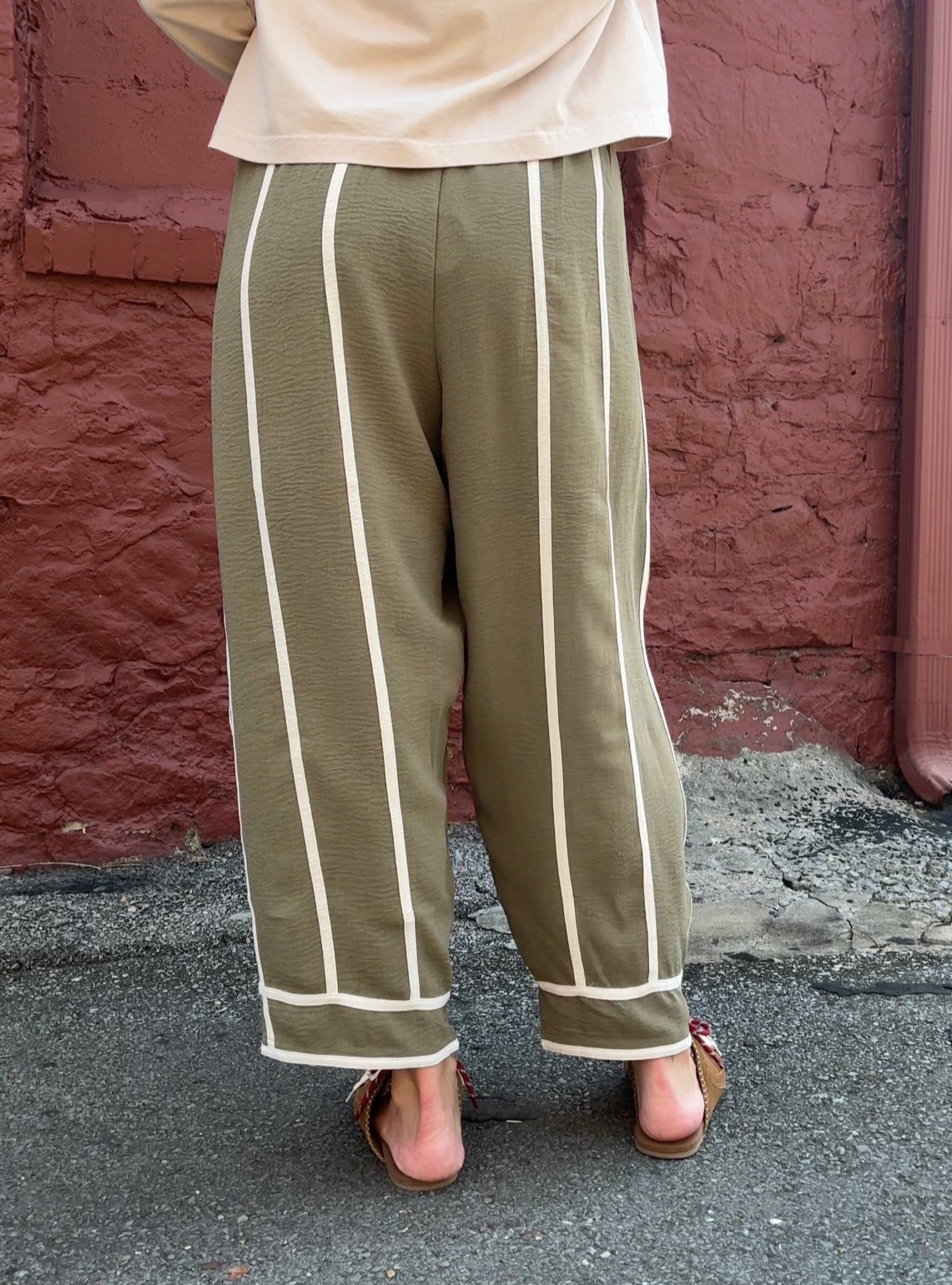 Sage It Ain’t So Contrast Stripe Pant
