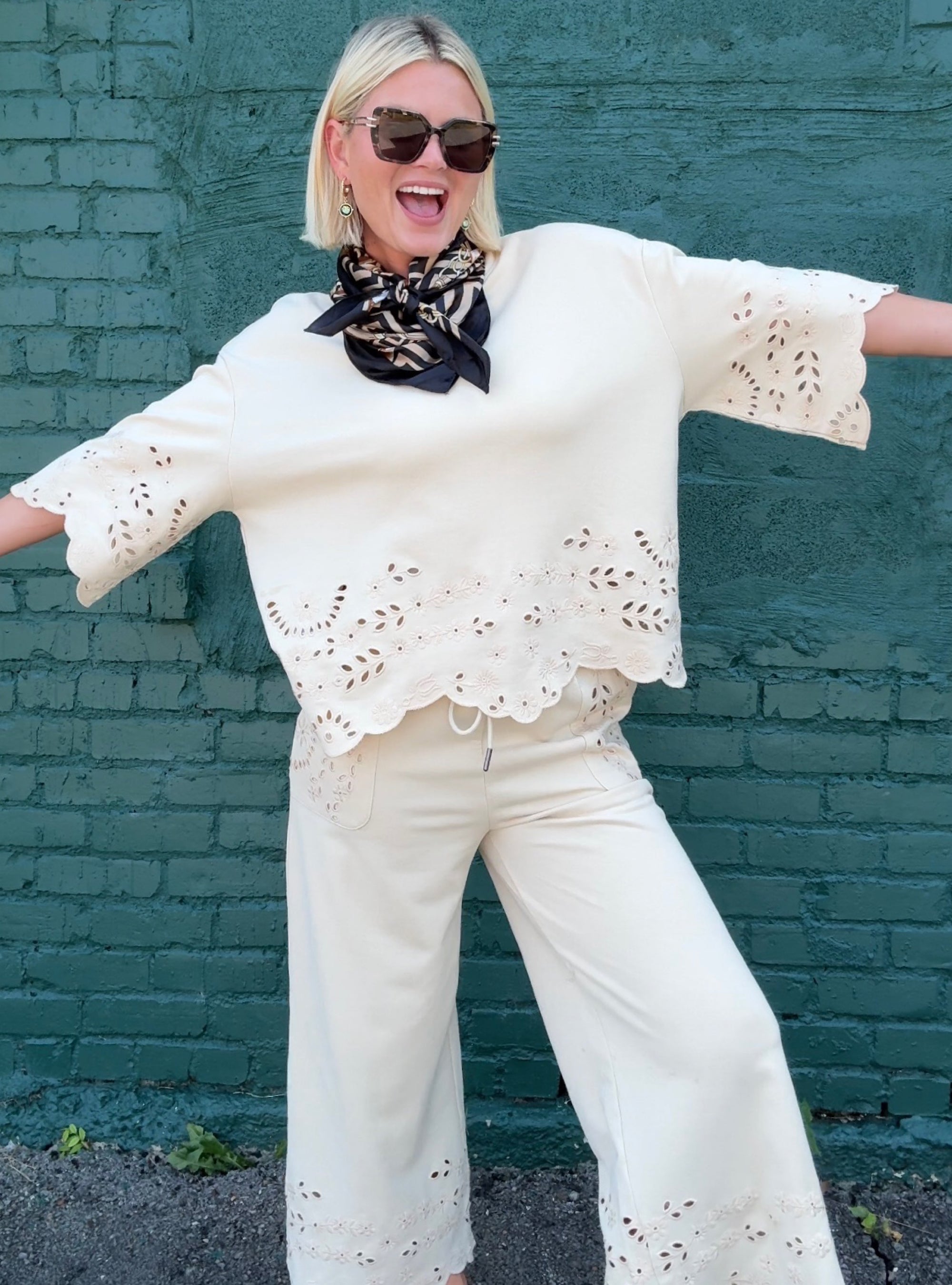 Eyelet Be The One Pant