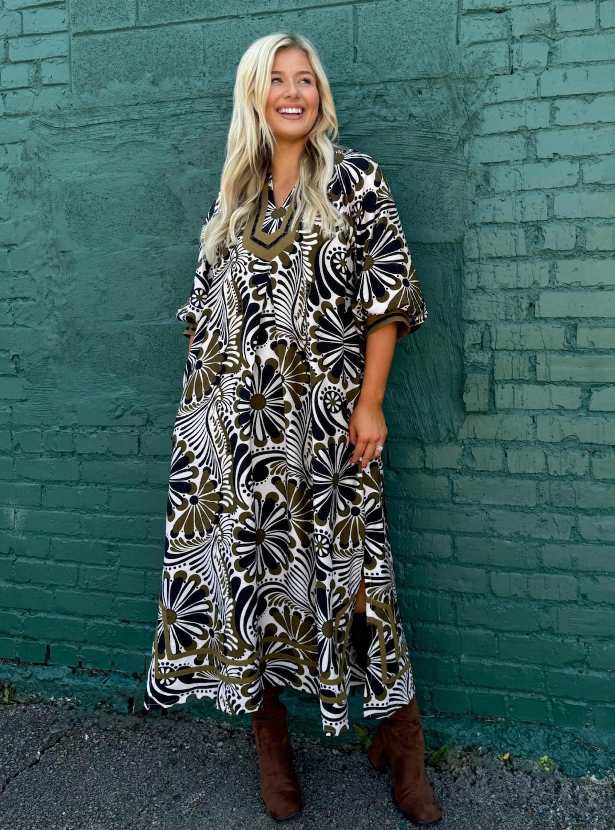 Flower Struck Printed Midi Dress