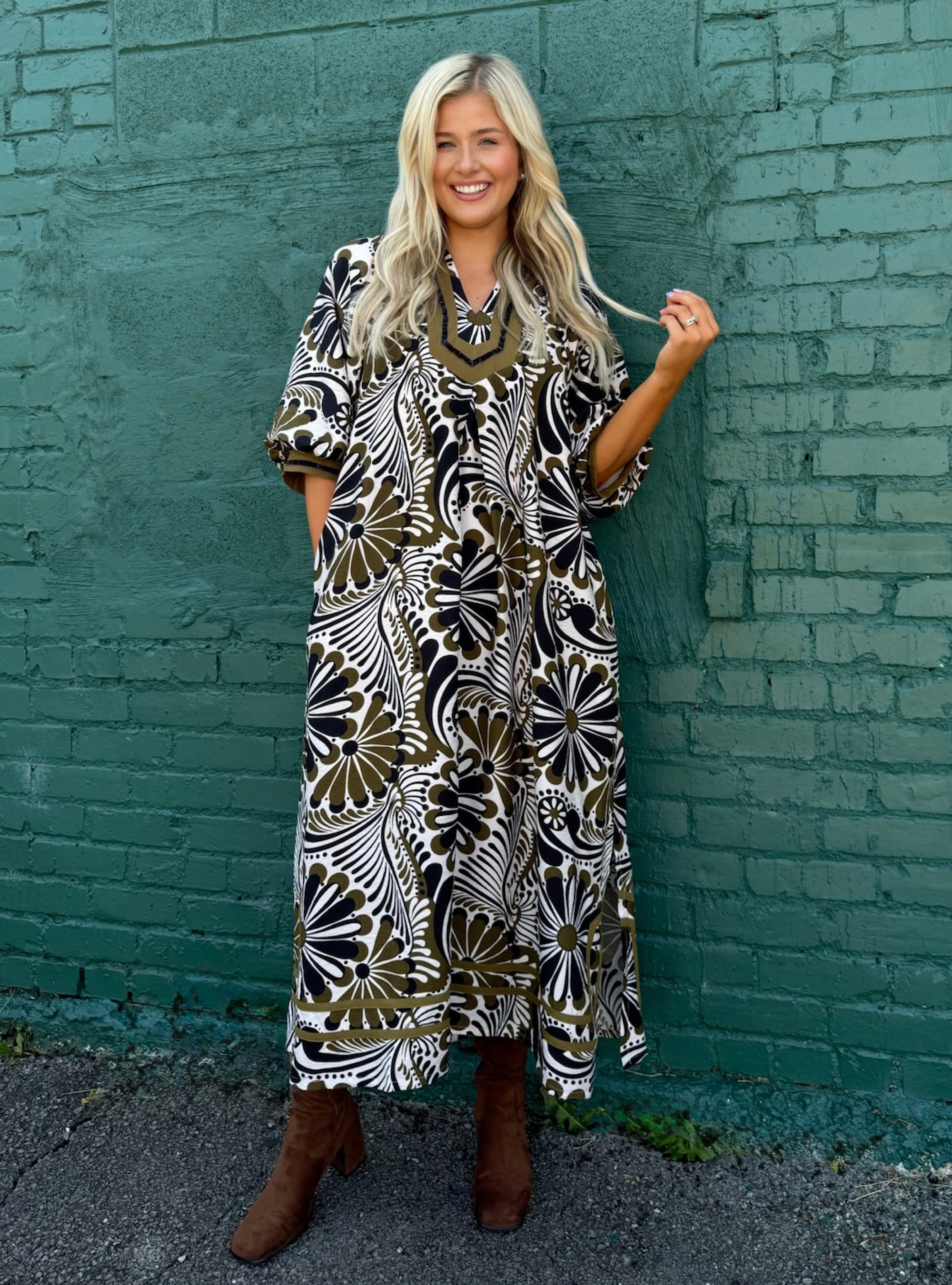 Flower Struck Printed Midi Dress