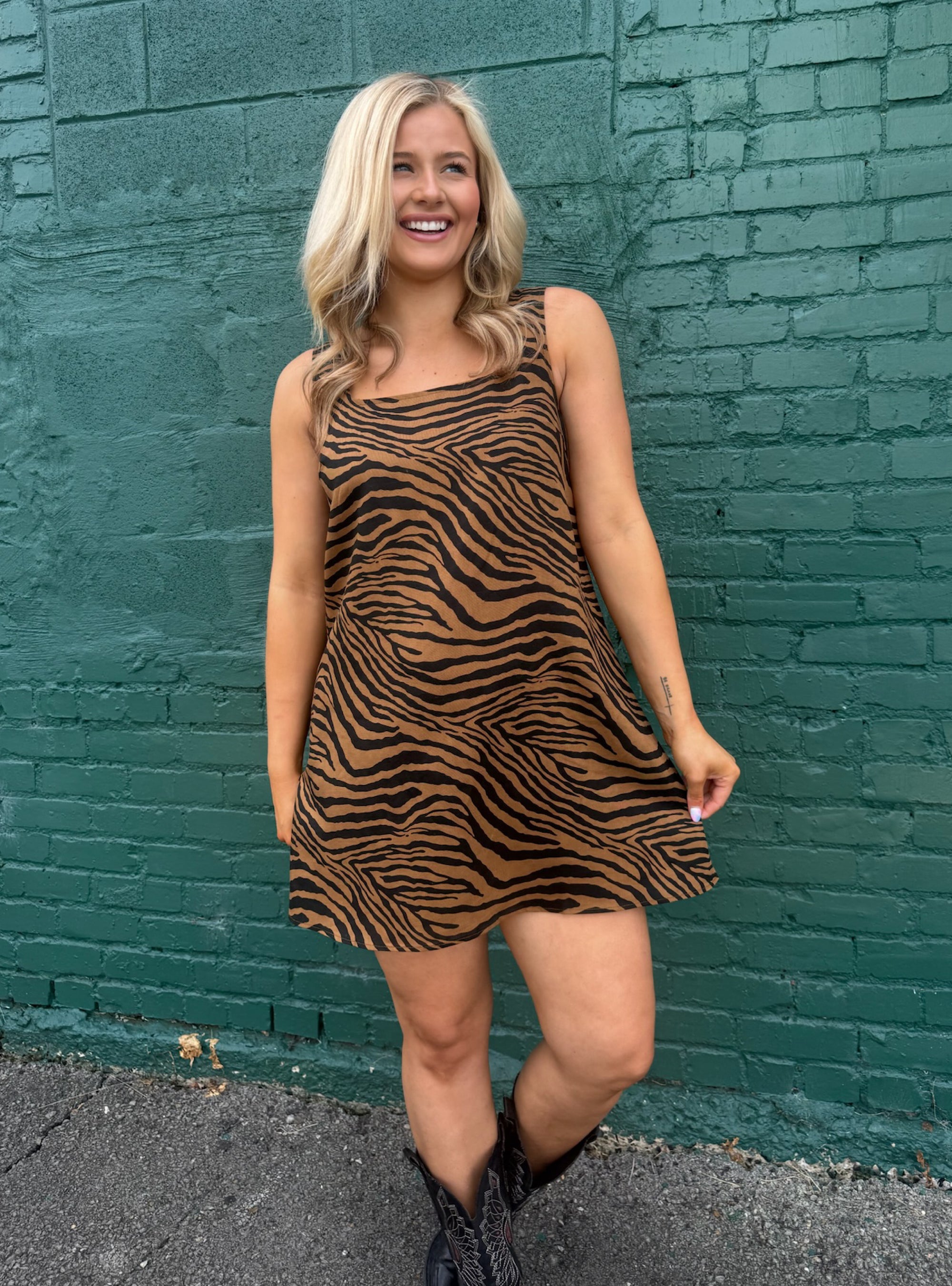 Wildly Well Dressed Linen Blend Swing Dress